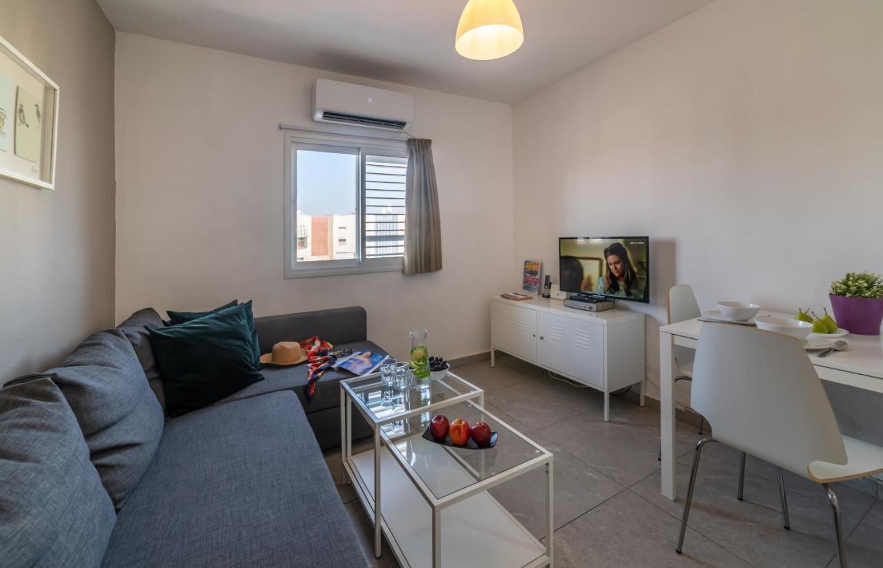 One Bedroom Apartment By Stay Eilat - Eilot Street ภายนอก รูปภาพ